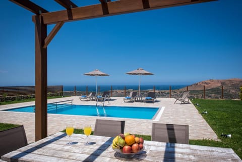 Oikos- "Your Cretan House" Villa in Crete
