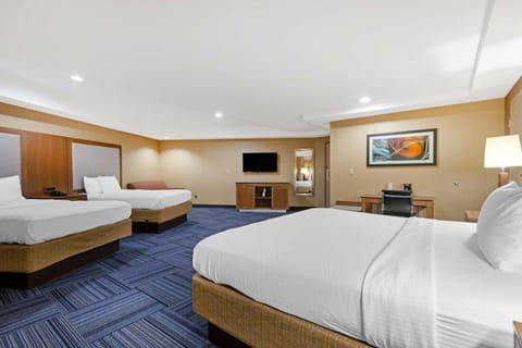 Best Western Summit Inn Hotel in Niagara Falls