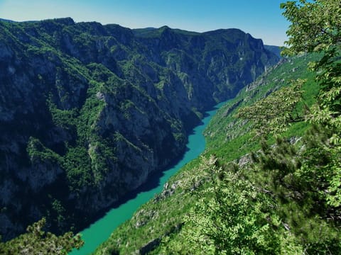 Neighbourhood, Natural landscape, Bird's eye view, Hiking, Mountain view