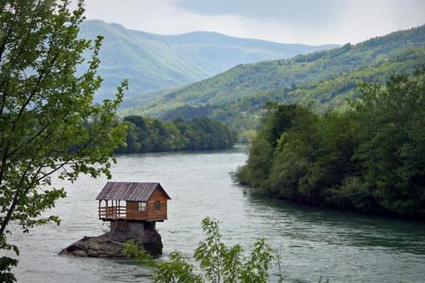 Nearby landmark, Natural landscape, River view