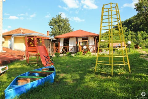 Daskalov Bungalows Campground/ 
RV Resort in Gabrovo