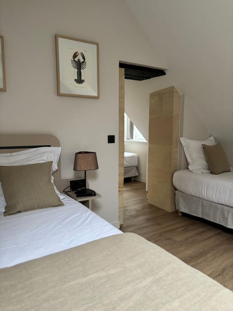 Hôtel De La Marine Hotel in Normandy