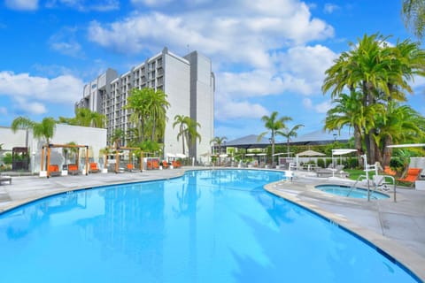 Pool view, Swimming pool