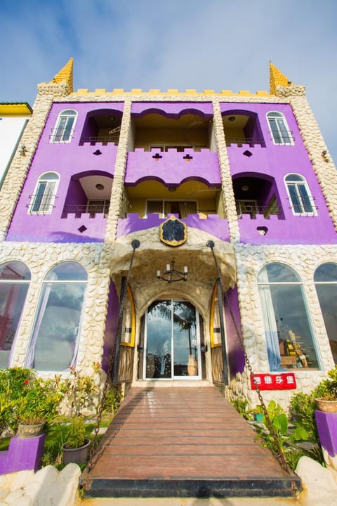 墾丁戀戀莎堡特色民宿 Castillo Vacation rental in Hengchun Township