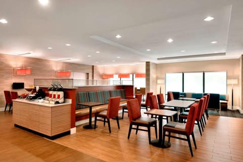 TownePlace Suites by Marriott Pittsburgh Airport/Robinson Township Hotel in Moon Township