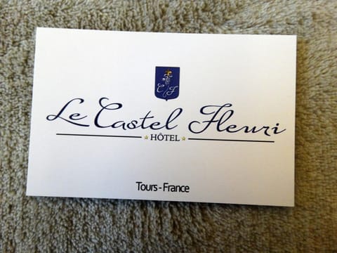 Castel Fleuri Hotel in Tours