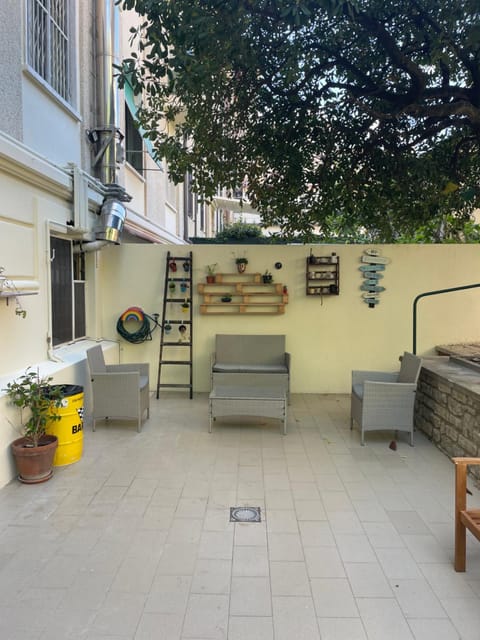 211 Underground Bed and Breakfast in Viareggio