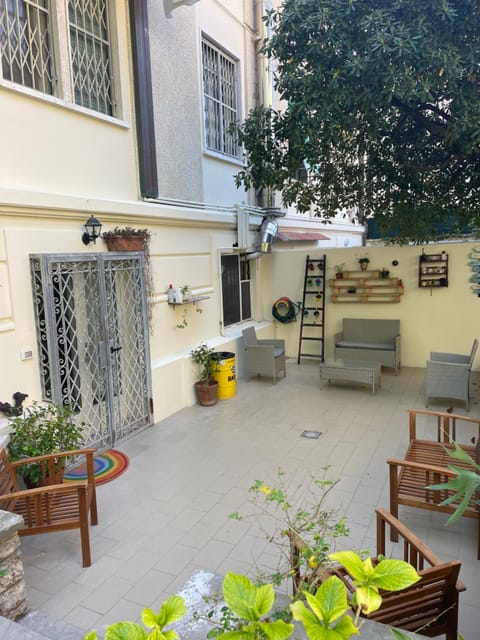 211 Underground Bed and Breakfast in Viareggio