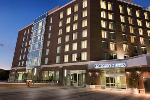 Embassy Suites by Hilton Greenville Downtown Riverplace Hotel in Greenville
