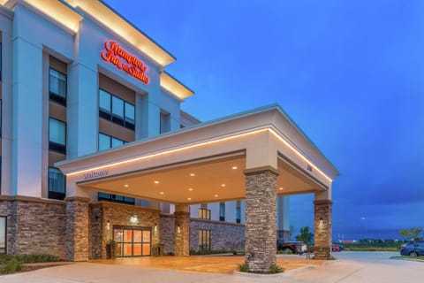 Hampton Inn and Suites Ames, IA Hotel in Ames