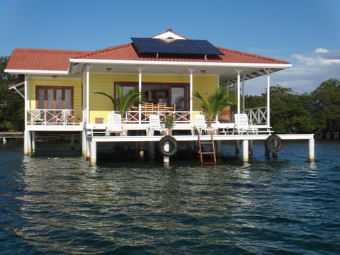 Paraiso Escondido House in Bocas del Toro Province