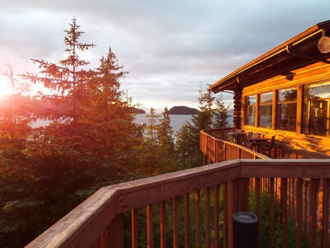 Salmon Falls Resort Resort in British Columbia