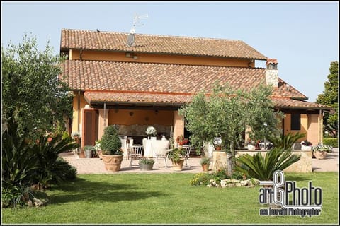 Casale Del Borgo Bed and Breakfast in Terracina