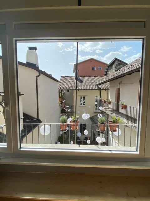 Day, View (from property/room), Balcony/Terrace, Inner courtyard view