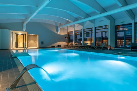 Spa and wellness centre/facilities, Swimming pool