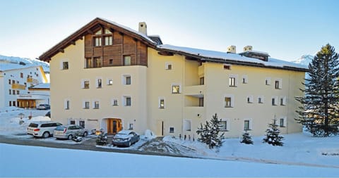 Property building, Winter