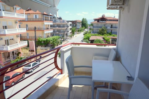 Day, Balcony/Terrace