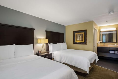 Sonesta ES Suites Orlando - Lake Buena Vista Hotel in Lake Buena Vista