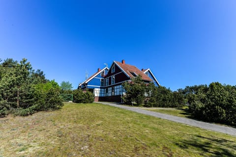 Property building, Natural landscape, Photo of the whole room