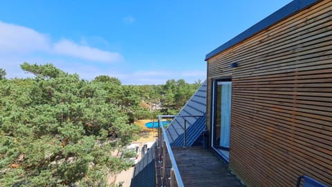 Balcony/Terrace, Swimming pool, Swimming pool