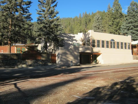 Shady Brook Inn Village/Resort Resort in New Mexico