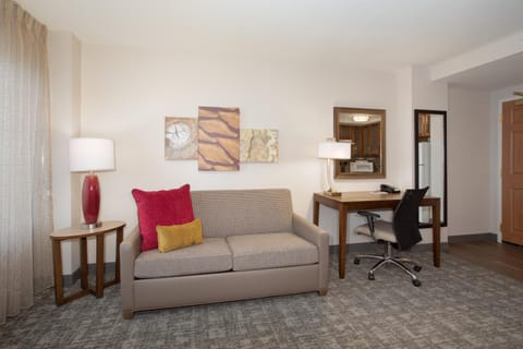 Staybridge Suites Denver International Airport, an IHG Hotel Hotel in Commerce City