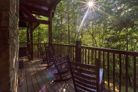 Firefly Lodge Holiday home House in Gatlinburg