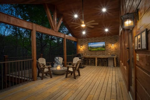 Lumberjack Lodge Holiday home House in Gatlinburg