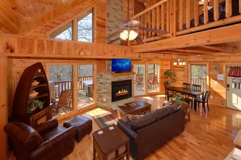 Beary Cozy Holiday home House in Gatlinburg