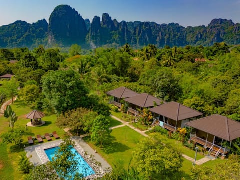 Mountain view, Pool view