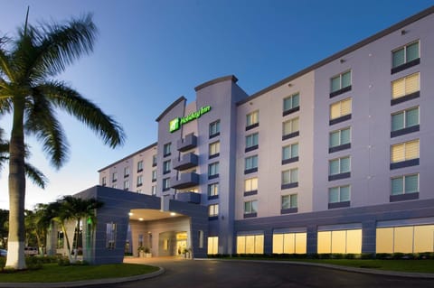 Holiday Inn Miami-Doral Area, an IHG Hotel Hotel in Doral