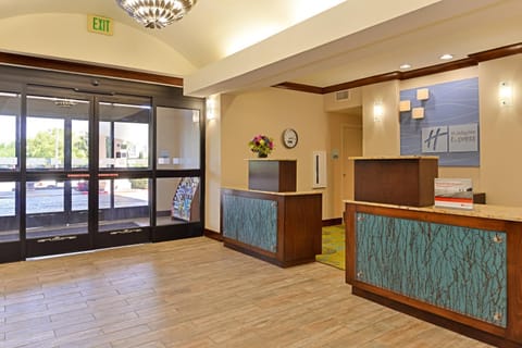 Holiday Inn Express Fresno River Park Highway 41, an IHG Hotel Hotel in Fresno
