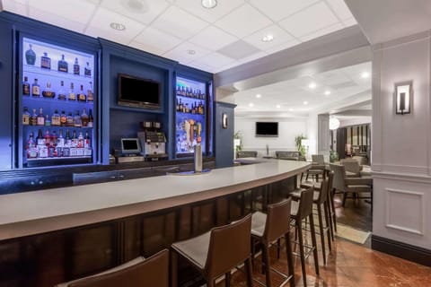 Lounge or bar