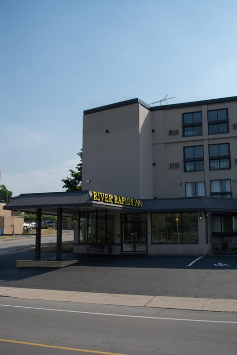 River Rapids Inn Hotel in Niagara Falls