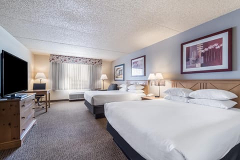 Red Lion Inn & Suites Goodyear Hotel in Avondale
