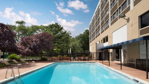 Holiday Inn Clark - Newark, an IHG Hotel Hotel in Rahway