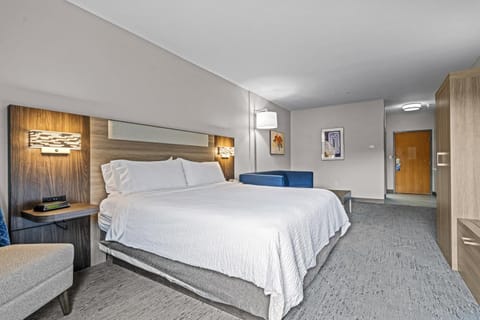 Holiday Inn Express Carneys Point New Jersey Turnpike Exit 1, an IHG Hotel Hotel in Delaware