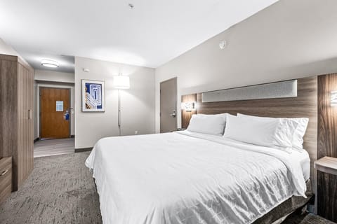 Holiday Inn Express Carneys Point New Jersey Turnpike Exit 1, an IHG Hotel Hotel in Delaware