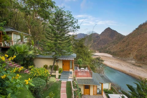 Bird's eye view, View (from property/room), Mountain view, River view