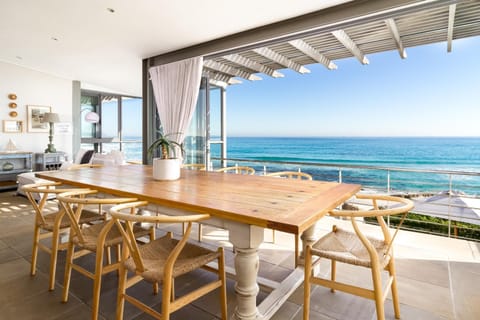 Dining area, Sea view