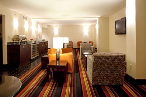 Clarion Hotel New Orleans - Airport & Conference Center Hotel in Kenner