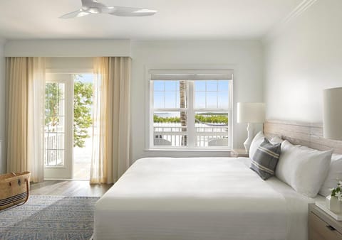 Parrot Key Hotel & Villas Resort in Key West
