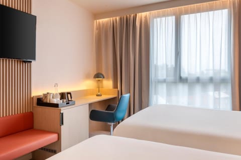 Courtyard by Marriott Paris Saint Denis Hotel in Saint-Denis, France