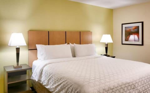 Candlewood Suites Plano East, an IHG Hotel Hotel in Richardson