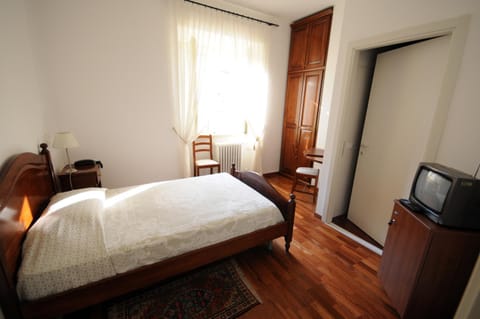 Guest House Domus Urbino Alojamiento y desayuno in Urbino