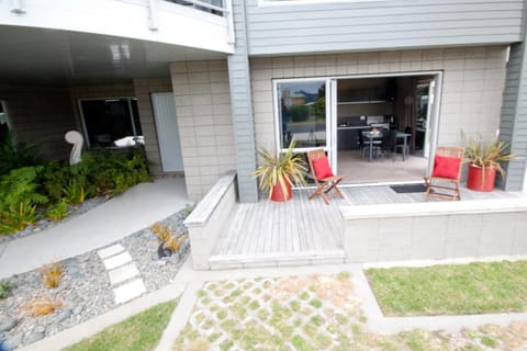 Bay Breeze Accommodation Condo in Auckland Region