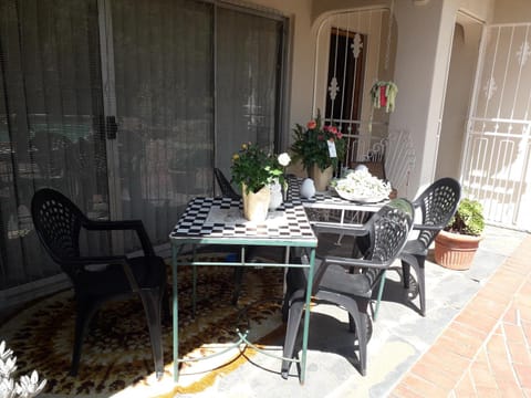 At The View B&B Bed and Breakfast in Roodepoort
