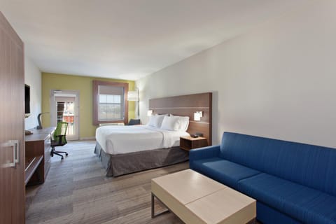 Holiday Inn Express & Suites Corona, an IHG Hotel Hotel in Corona