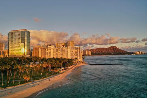 Trump International Hotel Waikiki Hotel in Honolulu