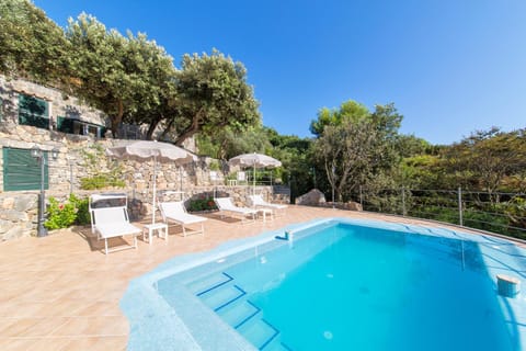 Garden, Sea view, Swimming pool